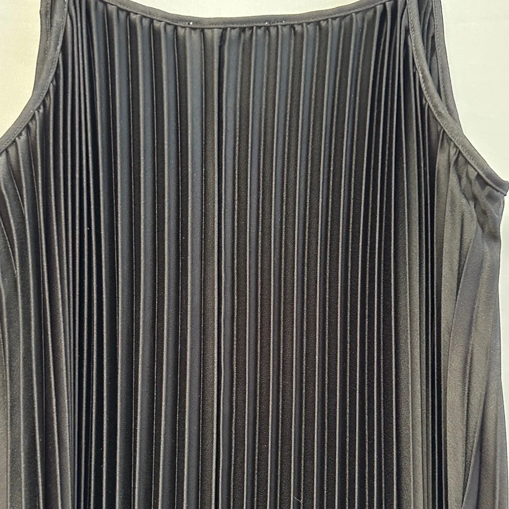 NWT Sam Edelman Hammered Satin Plissé Black Midi Dress L - Picture 6 of 9